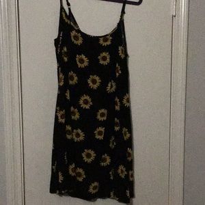 Ms Basic Sunflower Dress Medium